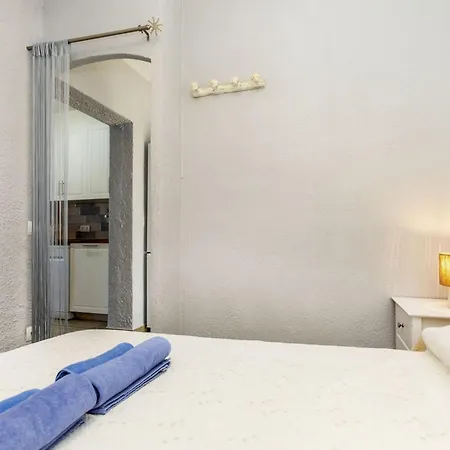 Calafat By Interhome * L'Ametlla de Mar